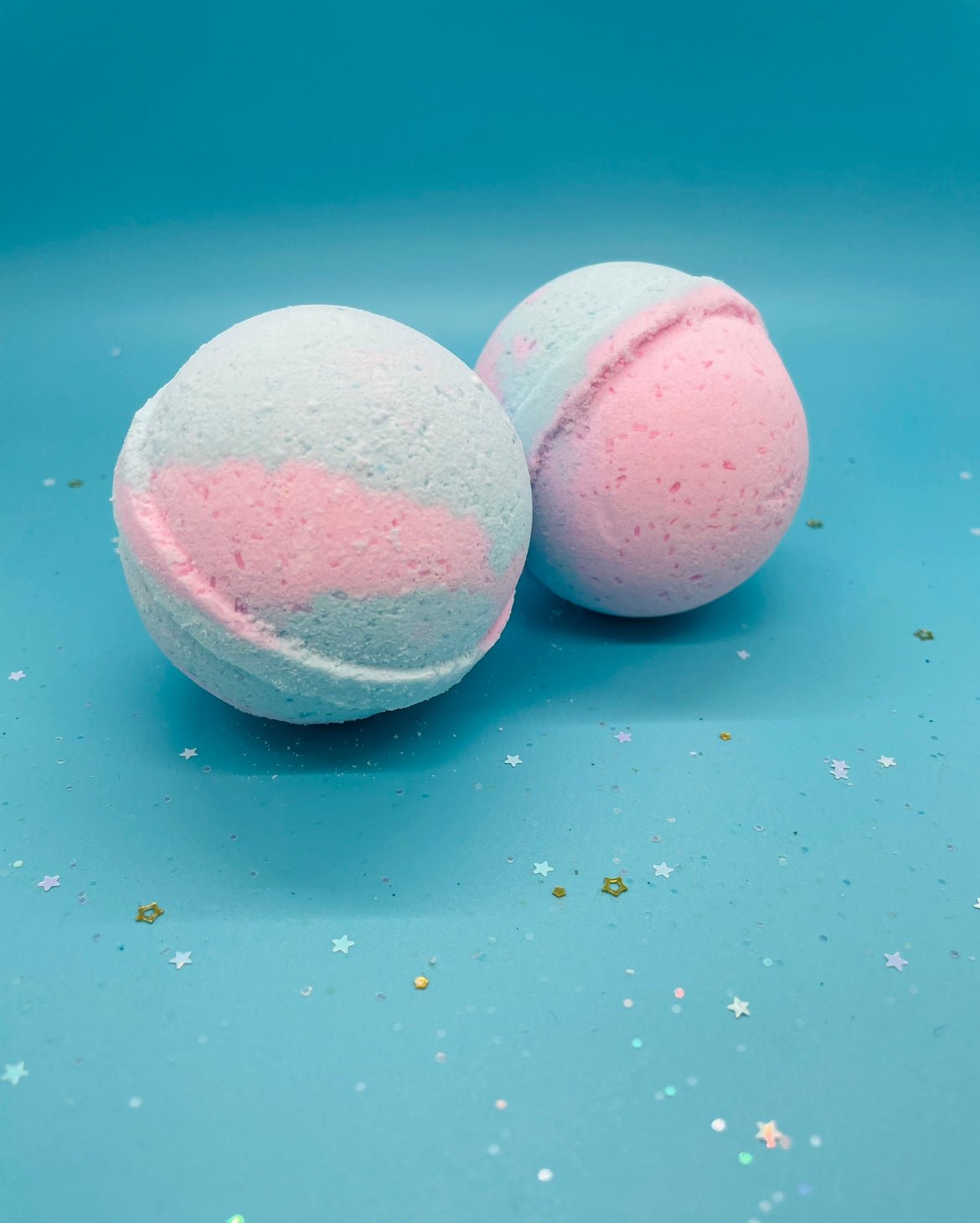 Bubblelicious Bath Bomb - Towel Back