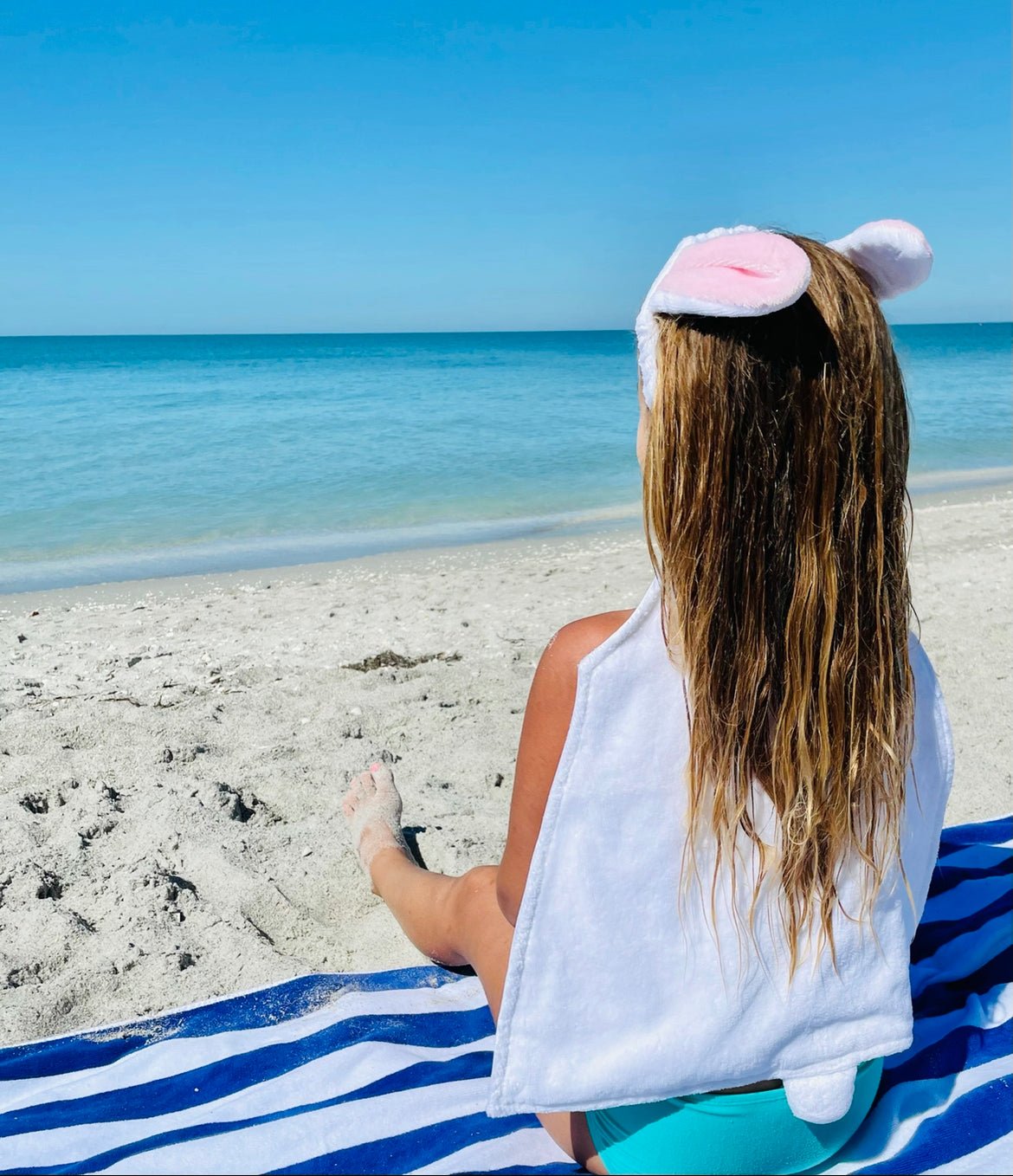 Snuggly Bunny Towel Back - Towel Back